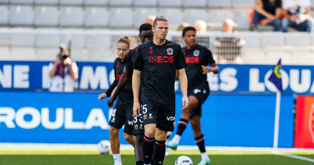 Ogc Nice Mercato Le Transfert De Bech Sorensen Officialis