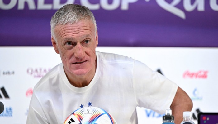 Equipe de France Mercato Coup de théâtre pour lavenir de Deschamps