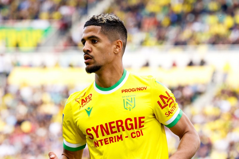 Mercato Fc Nantes La Future Destination De Ludovic Blas Se Pr Cise