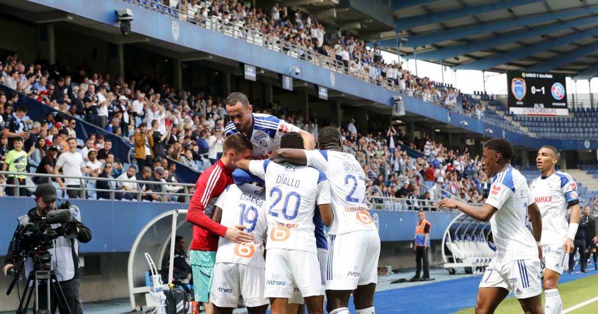 Mercato RC Strasbourg : Sept Joueurs Du RCSA Sur Le Départ