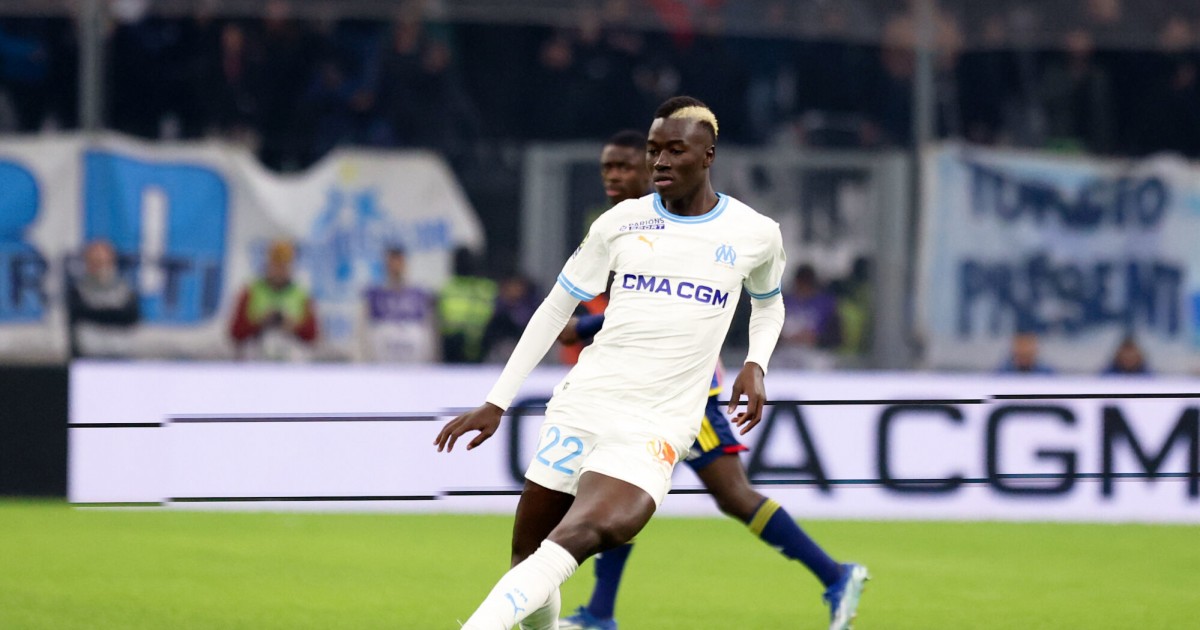 Mercato Om A Se Bouscule D J Pour Pape Gueye Marseille