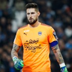 Bordeaux, OL : Benoît Costil avertit les gardiens lyonnais