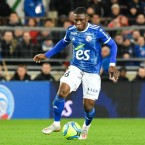 RC Strasbourg : Majeed Waris va faire oublier Lebo Mothiba