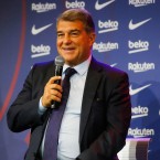 Barça Mercato : Laporta prépare un énorme échange pour un milieu