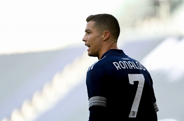 Ronaldo parti pour finir à la Juventus