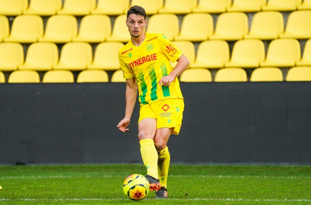 FC Nantes-Auxerre : Andrei Girotto est le meilleur intercepteur et tacleur de Ligue 1.