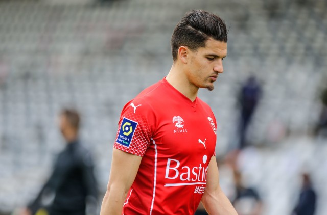 Zinedine Ferhat towards a departure from Nîmes Olympique
