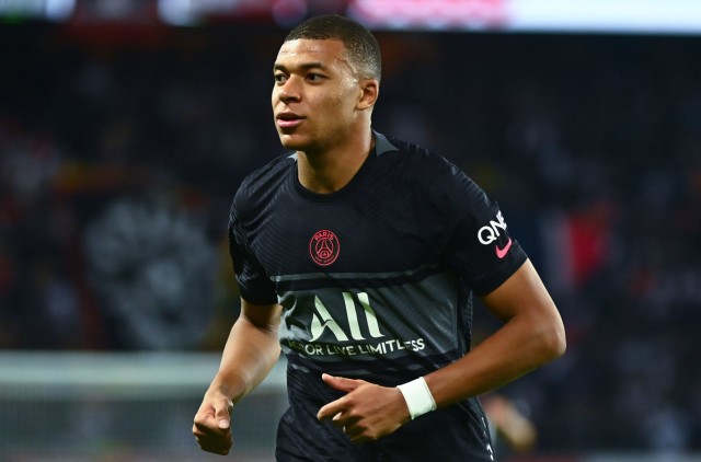 Kylian Mbappé sur le départ au PSG