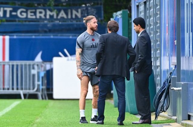 sergio ramos psg icon dib 270921 10 61