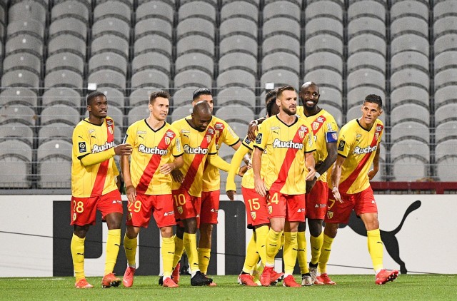 Le Stade Rennais ne piste pas de défenseur au RC Lens