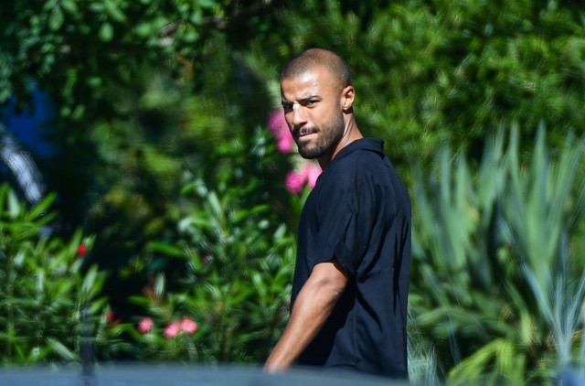 Rafinha avant un entrainement du PSG