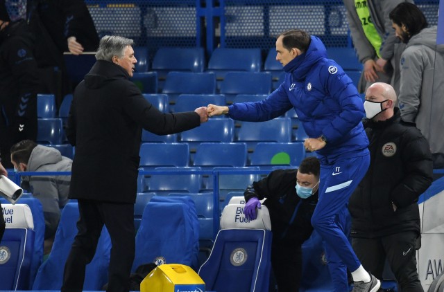 Carlo Ancelotti et Thomas Tuchel lors d'un match Everton-Chelsea.