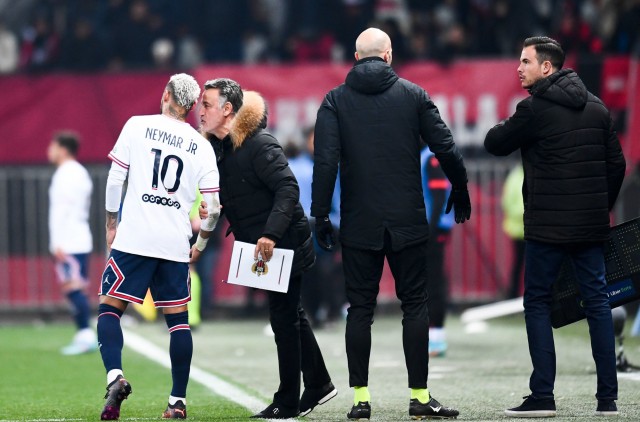 Christophe Galtier et Neymar lors d'un match entre le PSG et l'OGC Nice.