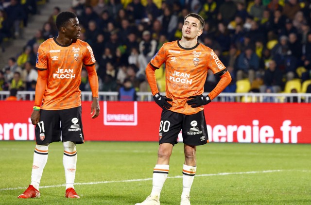 Enzo Le Fée devrait manquer le choc entre le FC Lorient et l'OM