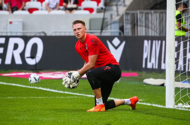 Marcin Bulka sous les couleurs de l'OGC Nice.