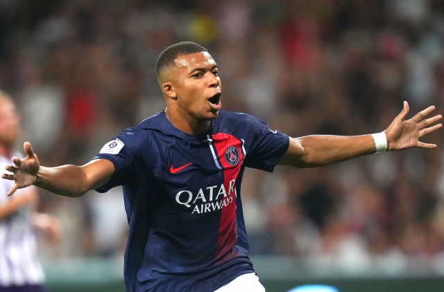 Kylian Mbappé va prolonger avec le PSG jusqu'en juin 2026.