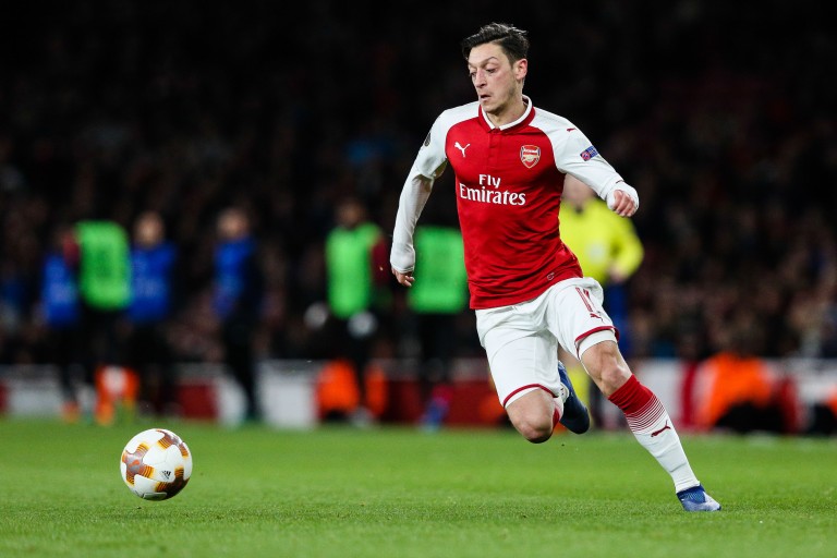 Mesut Özil aurait refusé la baisse de son salaire