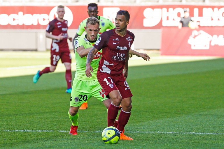 Matthieu Dossevi, milieu offensif du Standard de Liège en prêt au FC Metz