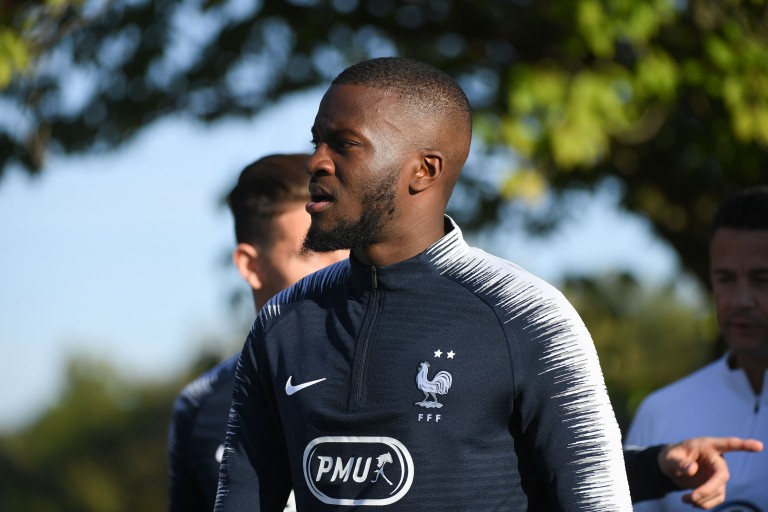 Tanguy Ndombele, milieu dfe terrain des Bleus de France et de Tottenham.