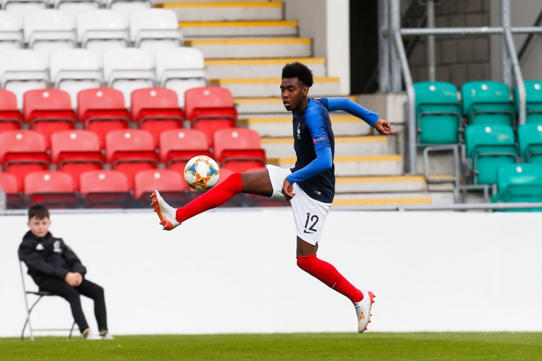 Isaac Lihadji avec la N2 pour affronter l'OL ? Isaac Lihadji avec la N2 pour affronter l'OL ?