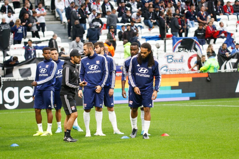 Memphis Depay et Houssem Aouar absent du groupe de l OL contre Nice