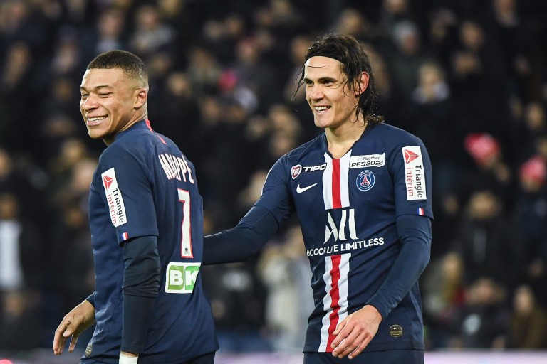 PSG : Dugarry est outré du geste de Mbappé envers Cavani