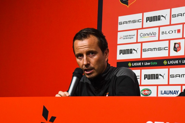 Stéphan dans le flou pour Niang — Rennes Stéphan dans le flou pour Niang — Rennes