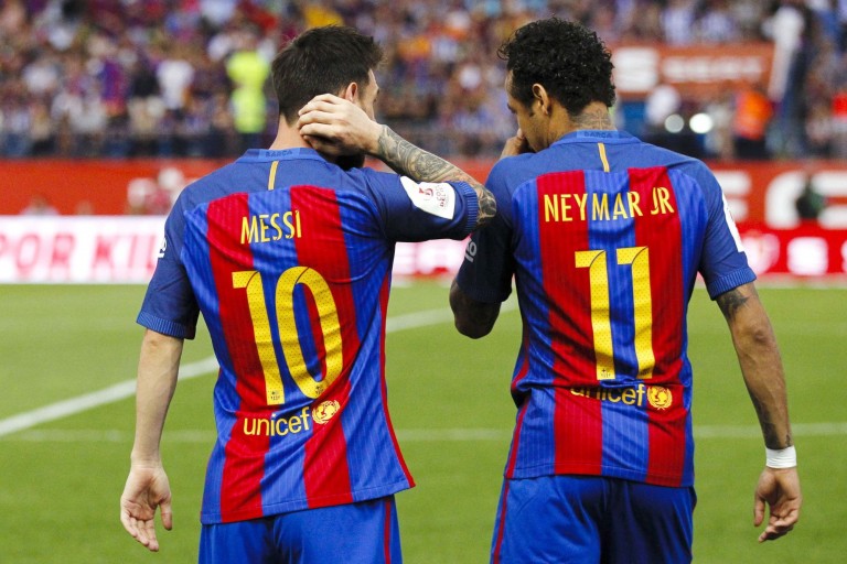Lionel Messi au Barça et Neymar du PSG, ex-coéquipiers à Barcelone.