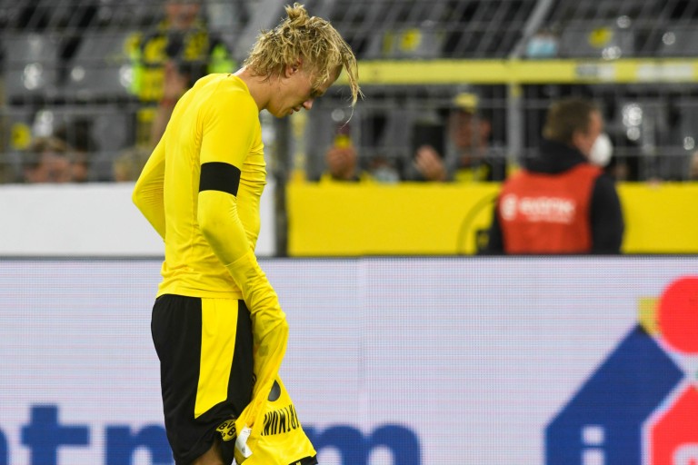 Le Borussia Dortmund refroidit le PSG pour Erling Haaland.