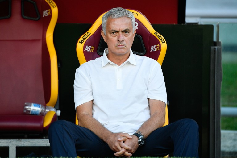 En quête de renfort défensif à l’AS Rome, José Mourinho se verrait bien accueillir un cadre du LOSC.