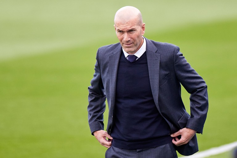 PSG Mercato : Zinedine Zidane se rapproche du Paris SG.