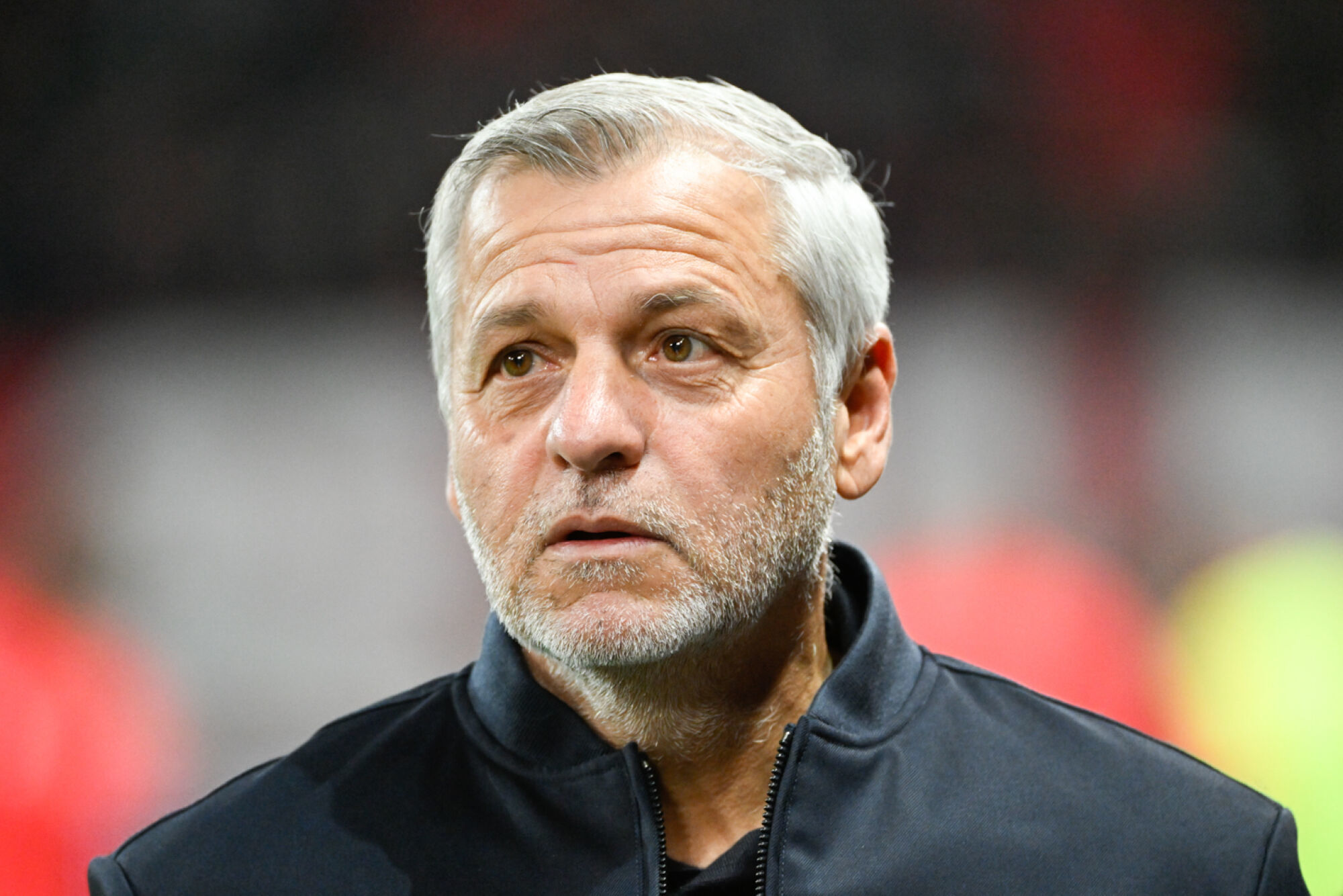 LOSC : Terrible coup dur pour Mitchel Bakker !  