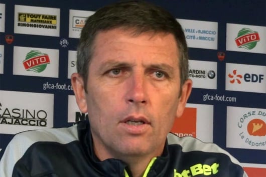 Thierry Laurey, entraîneur du RC Strasbourg, n’accable pas ses joueurs après la défaite face au FC Metz (3-0).