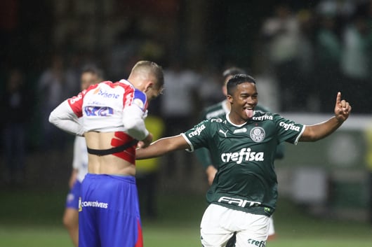 Le prodige Endrick de Palmeiras fair rêver le PSG.