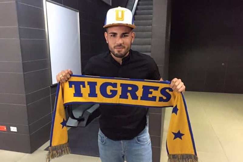  Andy Delort, attaquant des Tigres visé par l'ASSE et Toulouse FC