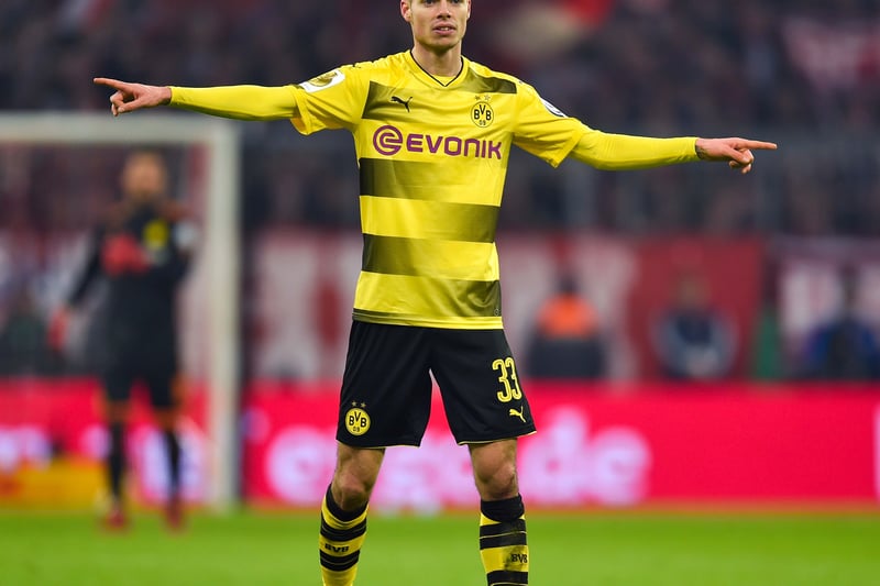 Julian Weigl, milieu de terrain allemand du Borussia Dortmund.