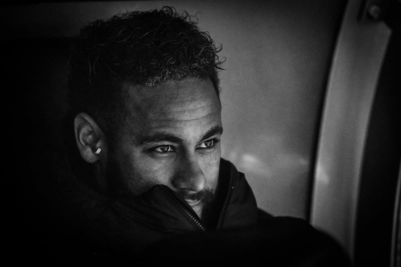 Attaquant du PSG, Neymar annoncé vers un retour au Barça.
