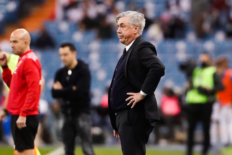 Entraîneur du Real Madrid, Carlo Ancelotti veut piocher au Barça.