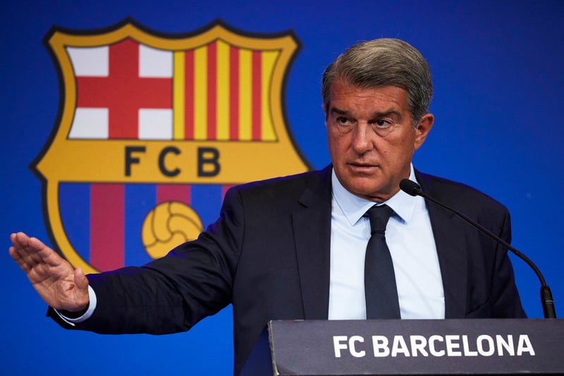 Barça Mercato : Joan Laporta aurait bouclé la prolongation de Ronald Araujo.